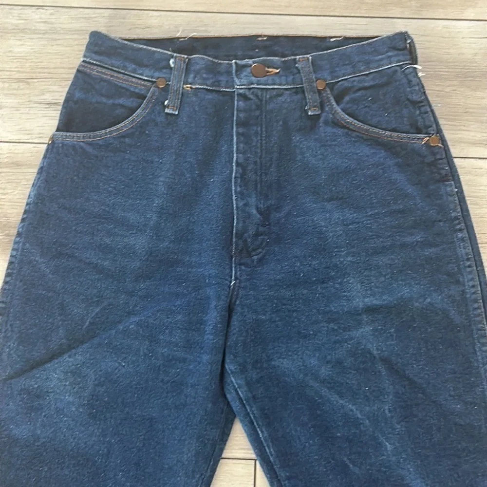 Wrangler classic patch size 9 womens jeans